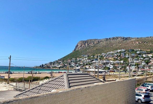 2 Bedroom Property for Sale in Fish Hoek Western Cape